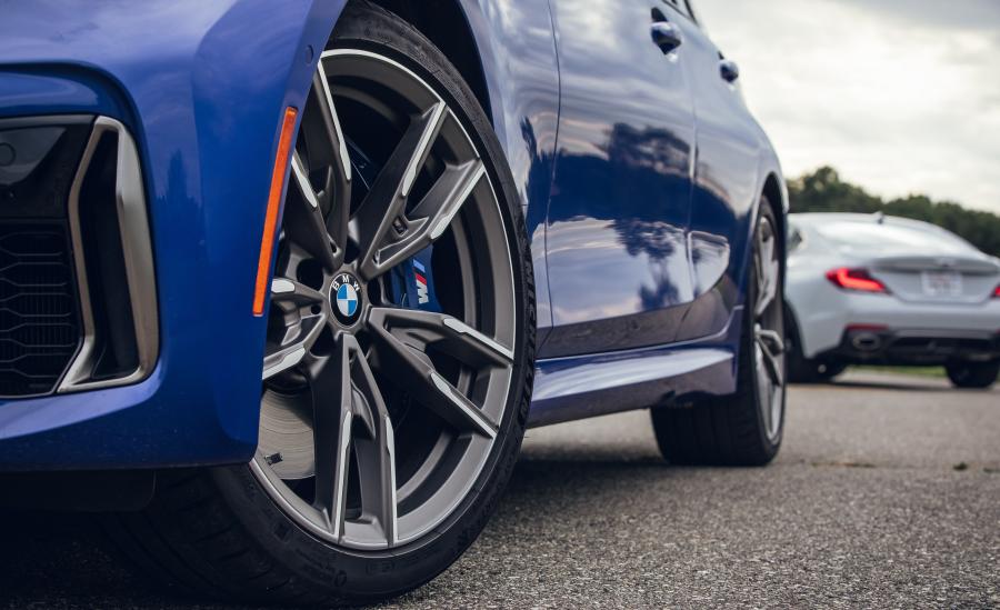 Колеса BMW M340i (G20) 2019 года  (NA) (фото 9 из 41)